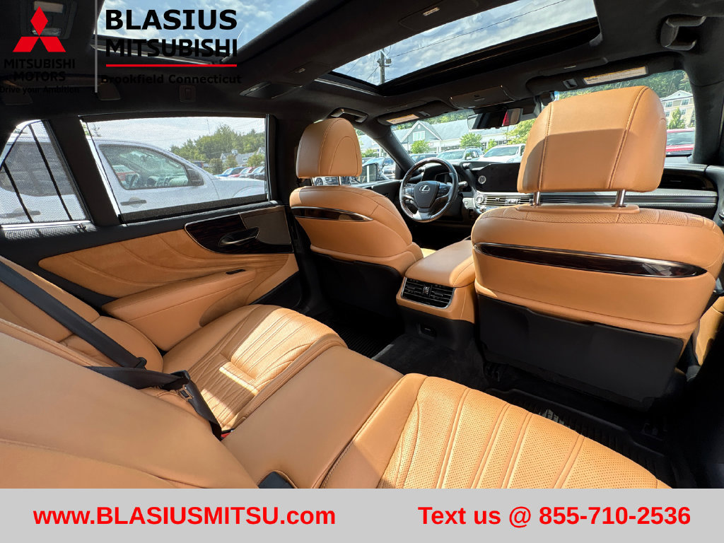 Used 2023 Lexus LS 500 AWD w/ Luxury Package image 47