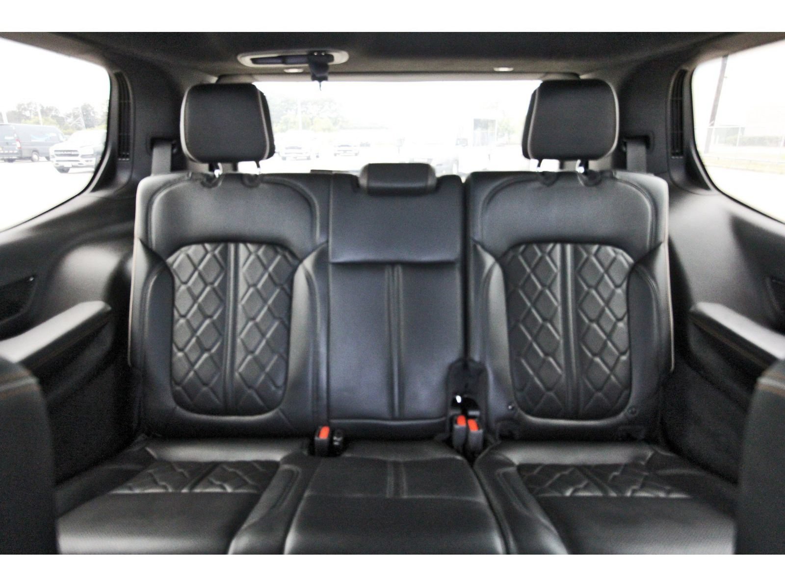 Used 2022 Jeep Grand Wagoneer Series III AWD/4WD image 15