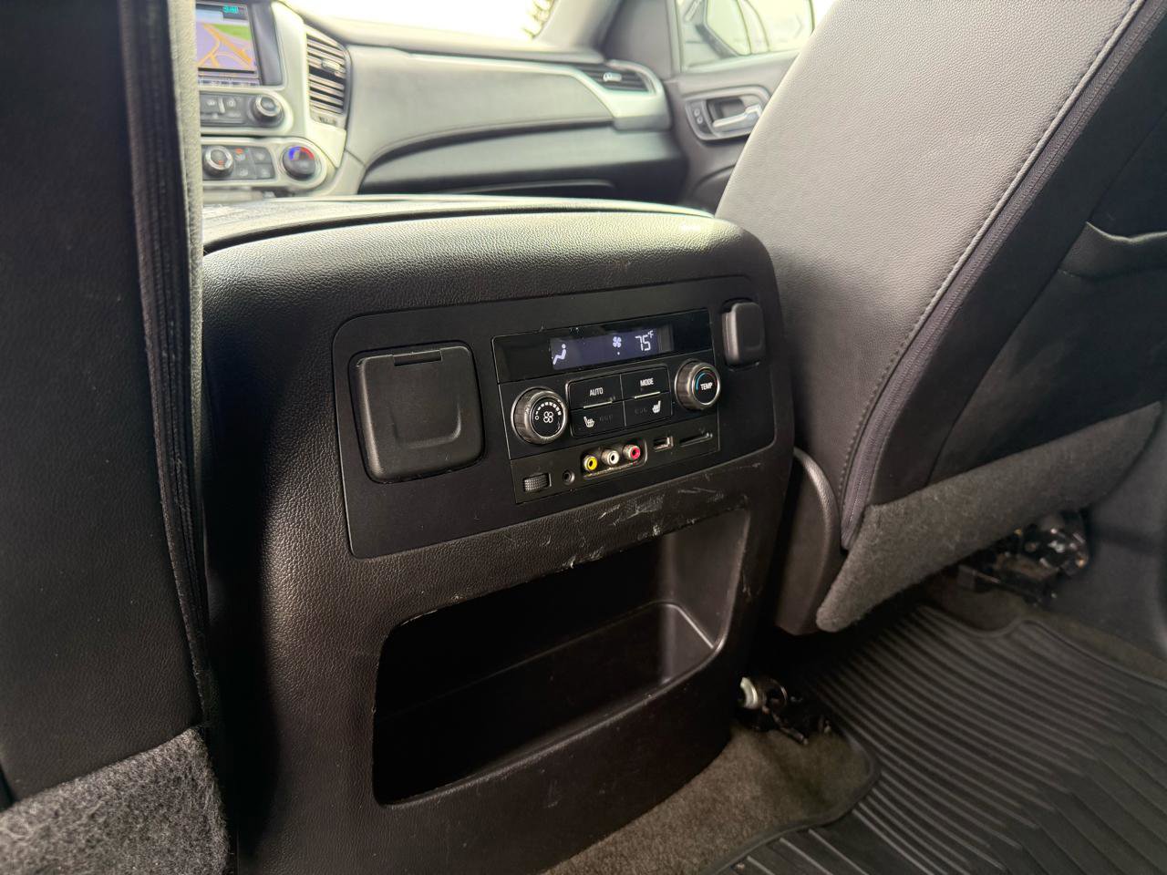 Used 2016 Chevrolet Suburban LT AWD/4WD image 26