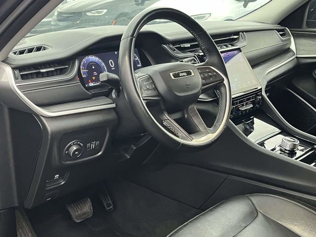 Used 2021 Jeep Grand Cherokee L Limited image 12