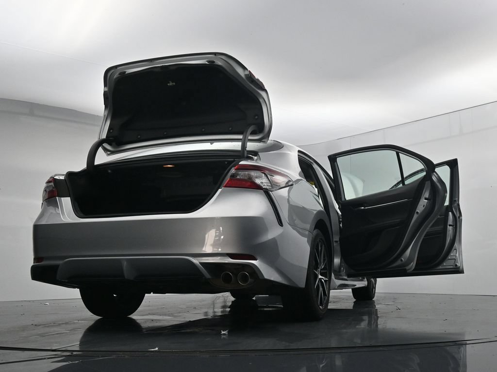 Used 2024 Toyota Camry SE FWD image 45