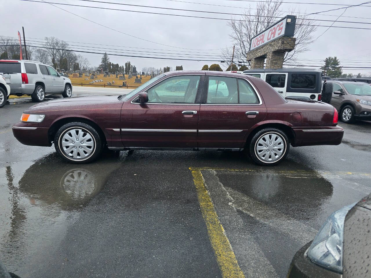 Used 2001 Mercury Grand Marquis GS image 6