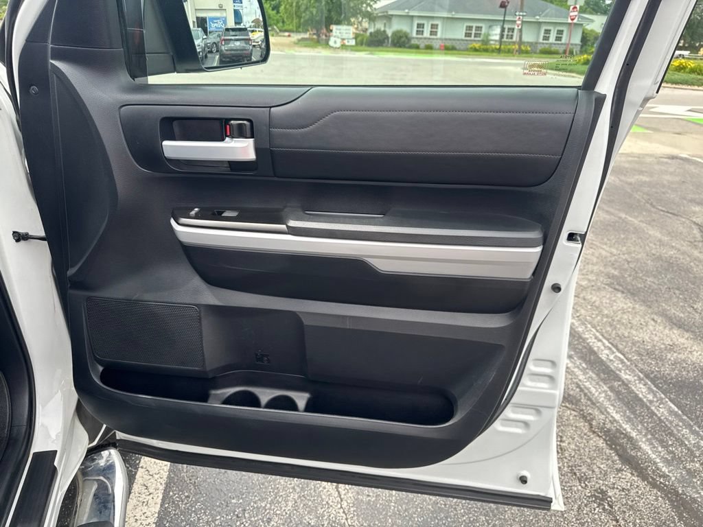 Used 2018 Toyota Tundra Limited AWD/4WD image 33