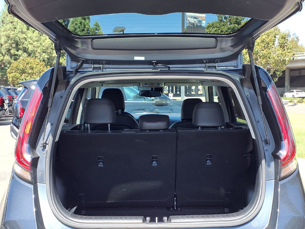 Certified 2023 Kia Soul GT-Line FWD image 23