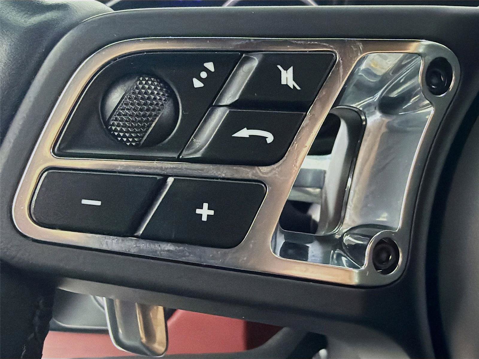 Certified 2023 Porsche Cayenne Turbo S image 15