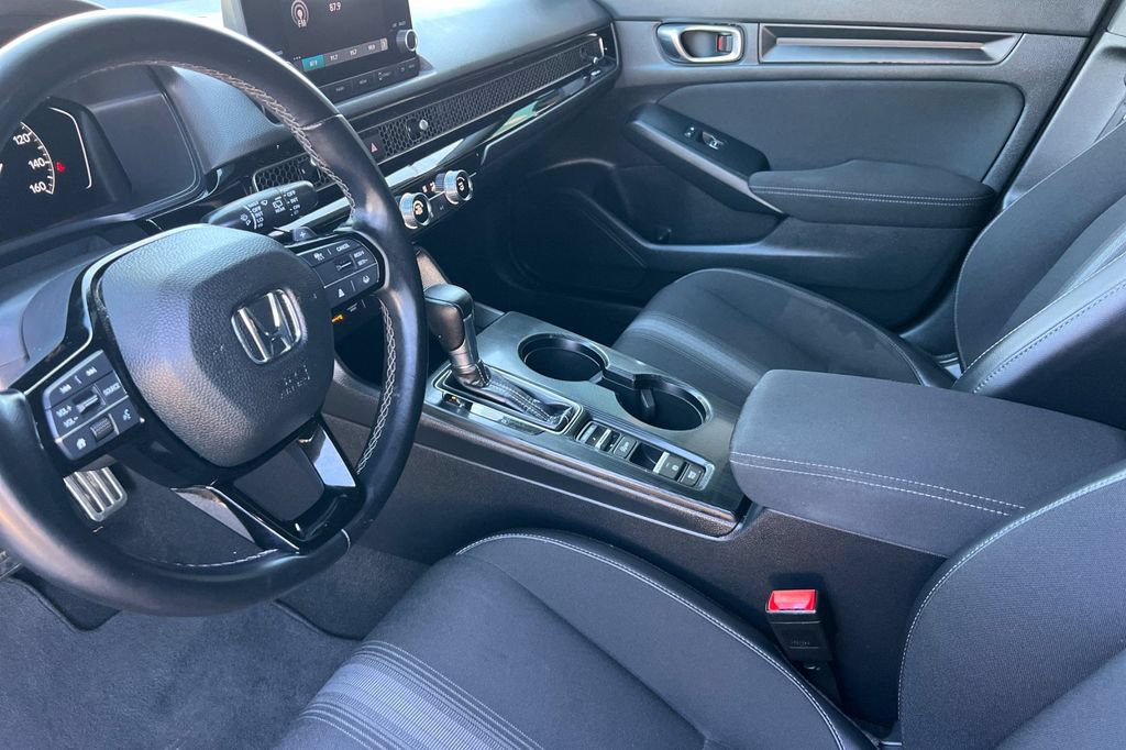 Used 2023 Honda Civic Sport image 12