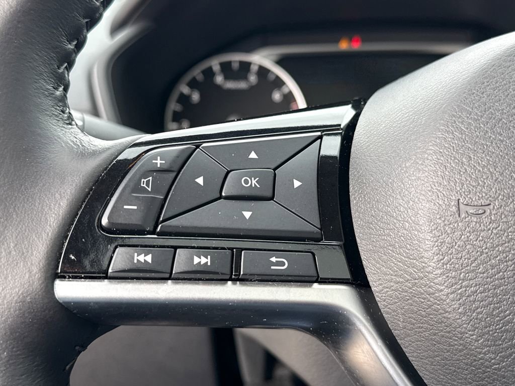 Used 2024 Nissan Altima 2.5 SV w/ SV Premium Package image 30