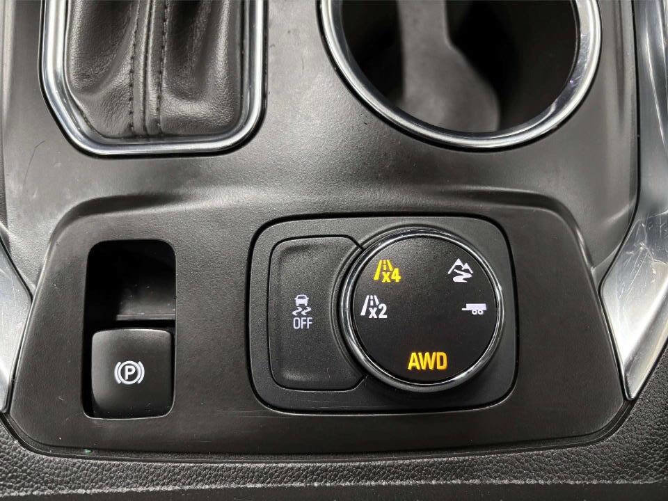 Used 2018 Chevrolet Traverse LT w/ LPO, Floor Liner Package image 37