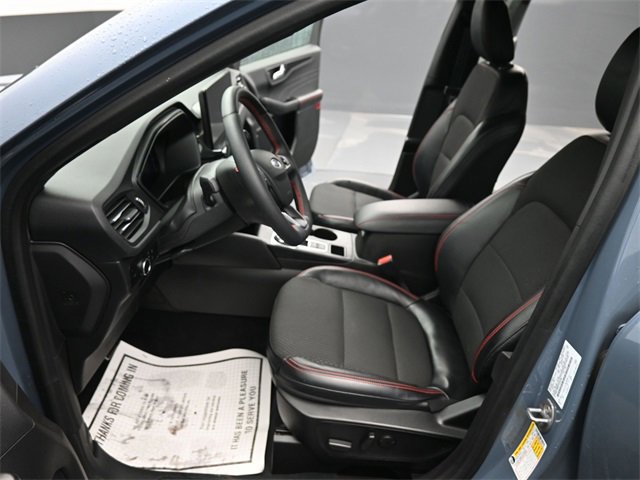 Used 2023 Ford Escape ST-Line w/ Tech Pack #1 image 13