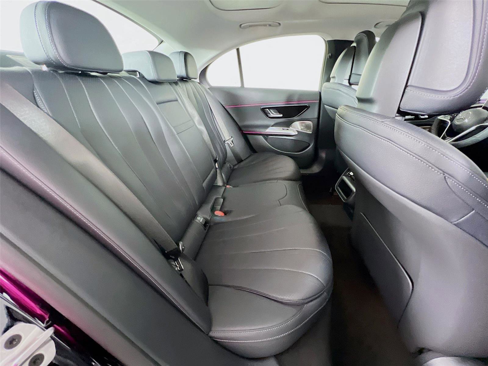 New 2026 Mercedes-Benz E 350 4MATIC Sedan image 24