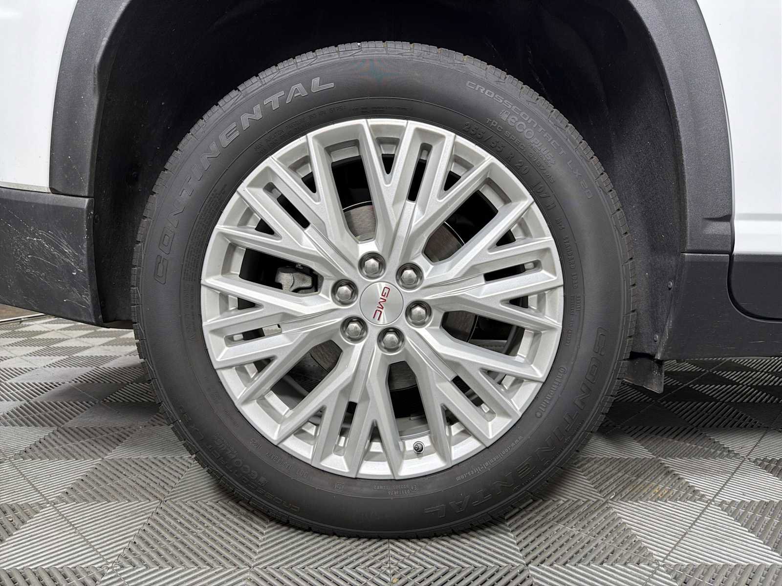 New 2025 GMC Acadia Elevation w/ Elevation Premium Package image 32