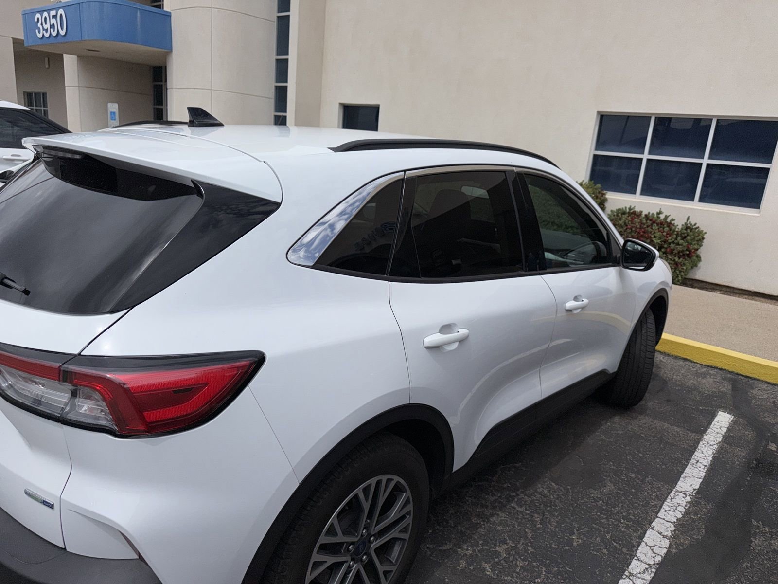Certified 2020 Ford Escape SEL image 7