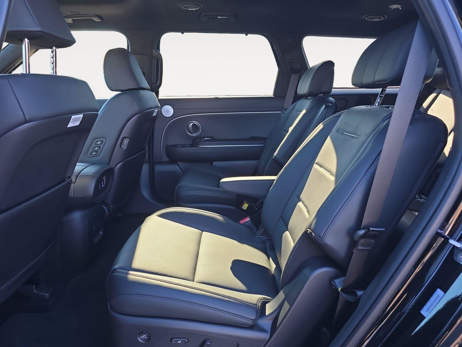 New 2026 Hyundai Palisade Calligraphy FWD image 19