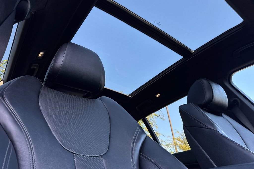 Used 2022 BMW X7 xDrive40i w/ M Sport Package image 19