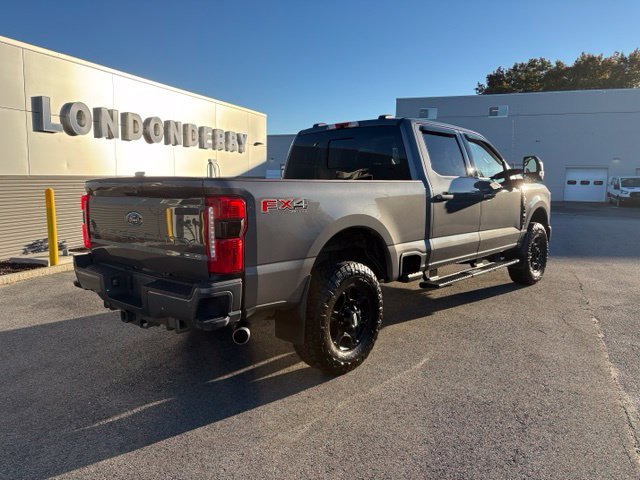 Used 2023 Ford F250 XLT w/ XLT Premium Package AWD/4WD image 3