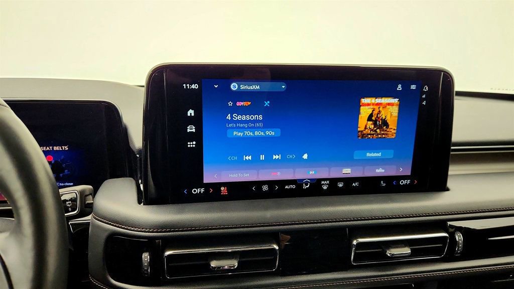 Used 2025 Lincoln Aviator Reserve w/ Equipment Group 201A image 18