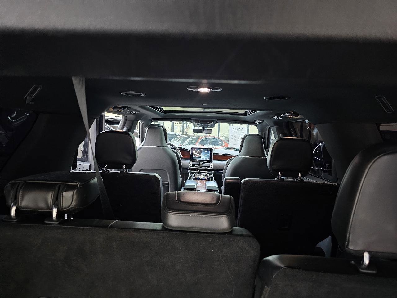 Used 2021 Lincoln Navigator L Reserve RWD image 14