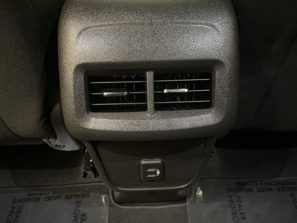 Used 2023 Chevrolet Equinox LT AWD/4WD image 14