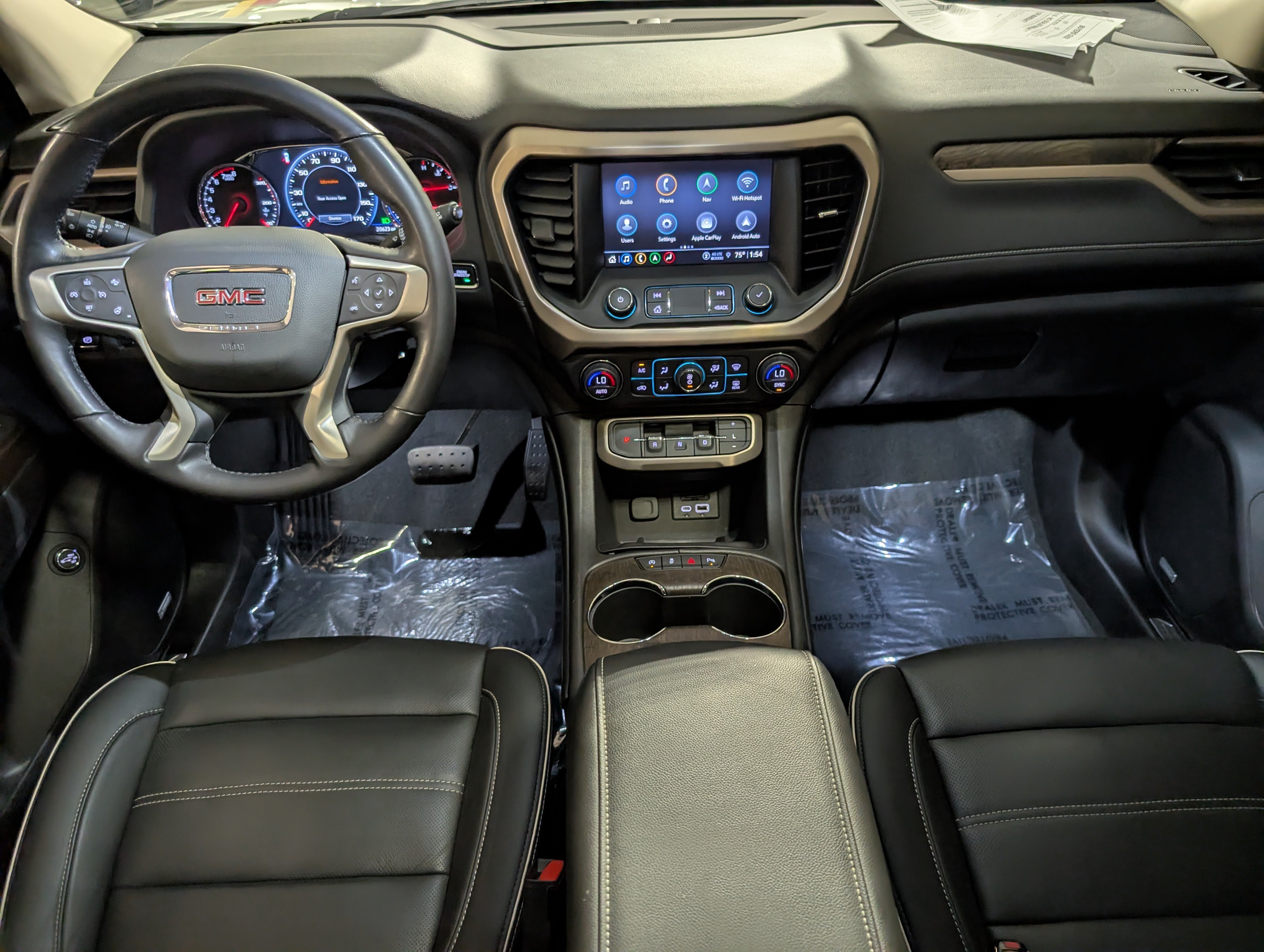 Used 2022 GMC Acadia Denali w/ Denali Ultimate Package AWD/4WD image 7