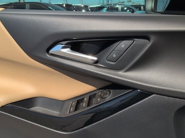 New 2026 Chevrolet Equinox ACTIV w/ Safety and Technology Package FWD image 16