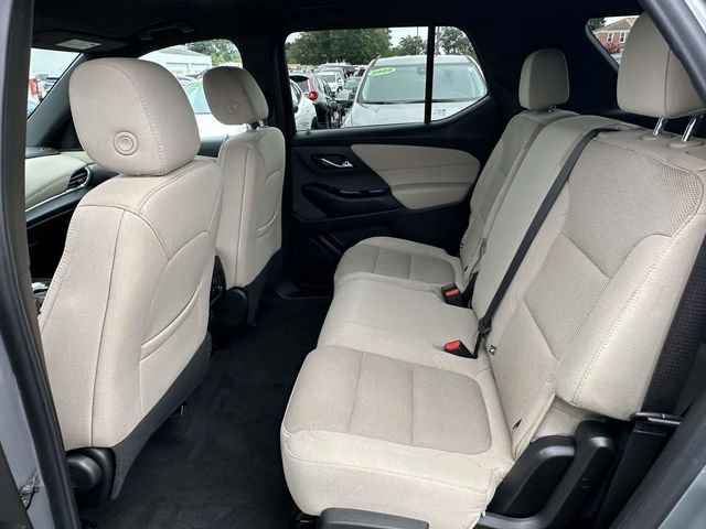 Used 2023 Chevrolet Traverse LS w/ Safety Package FWD image 18