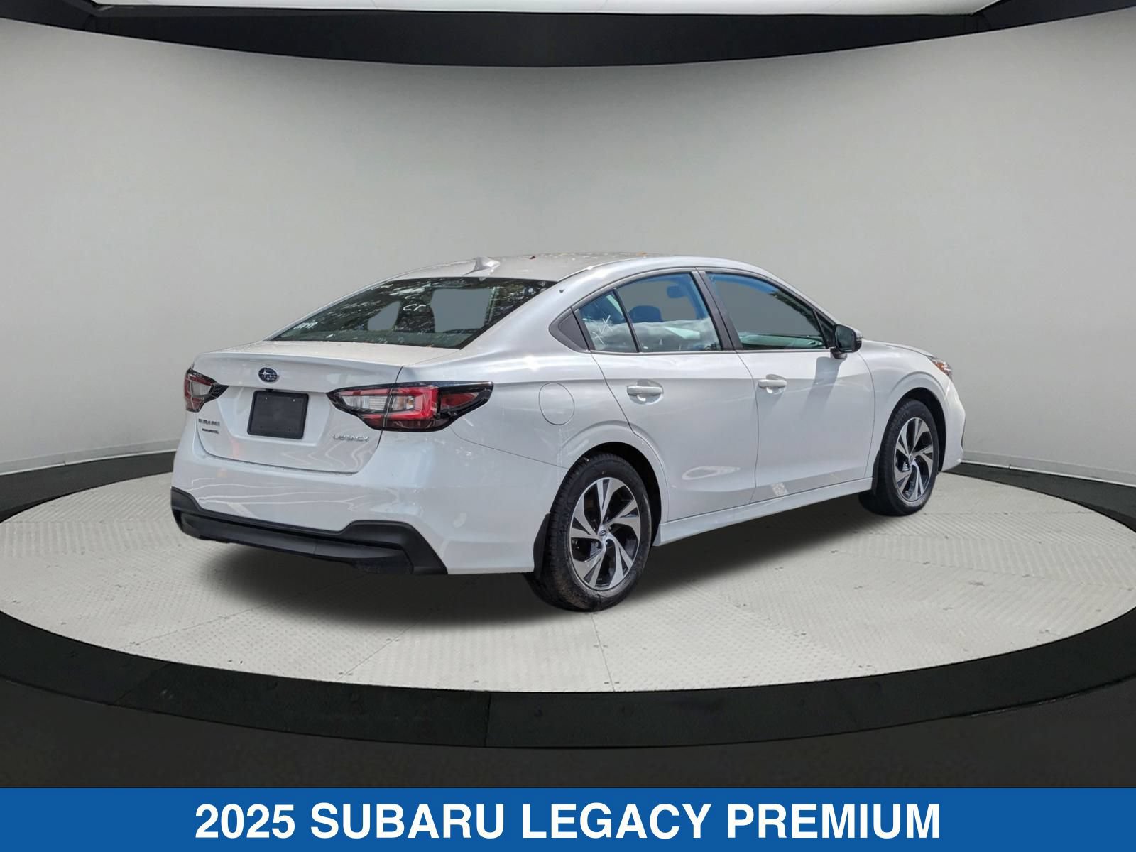 Certified 2025 Subaru Legacy Premium AWD/4WD image 4