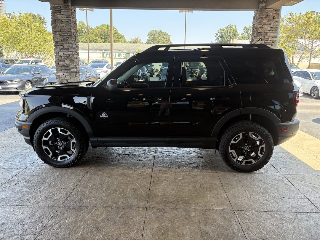 Used 2023 Ford Bronco Sport Outer Banks AWD/4WD image 9