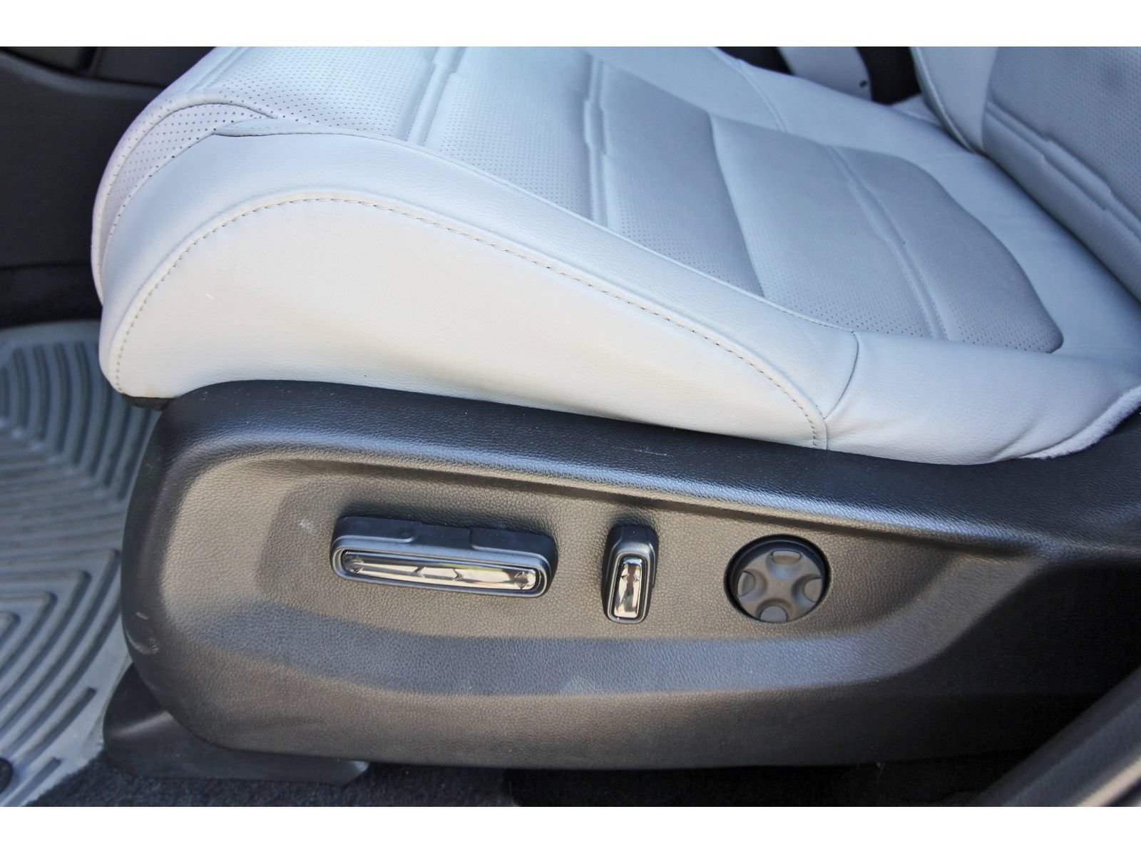 Used 2021 Honda CR-V Touring image 29