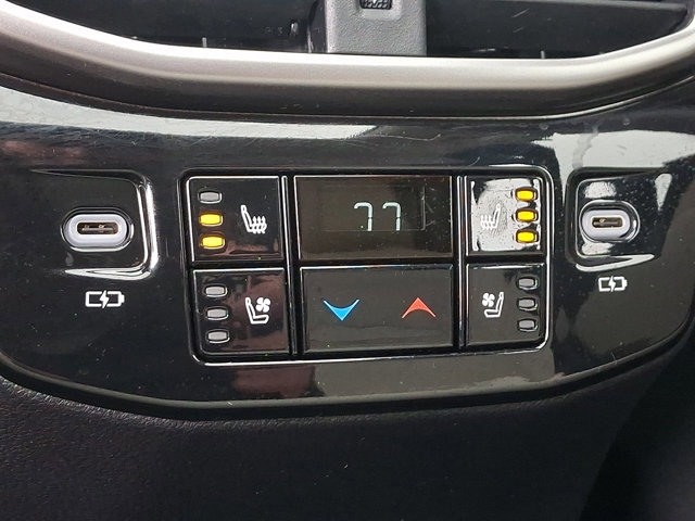 Used 2023 Lexus RX 350 AWD w/ Accessory Package image 11