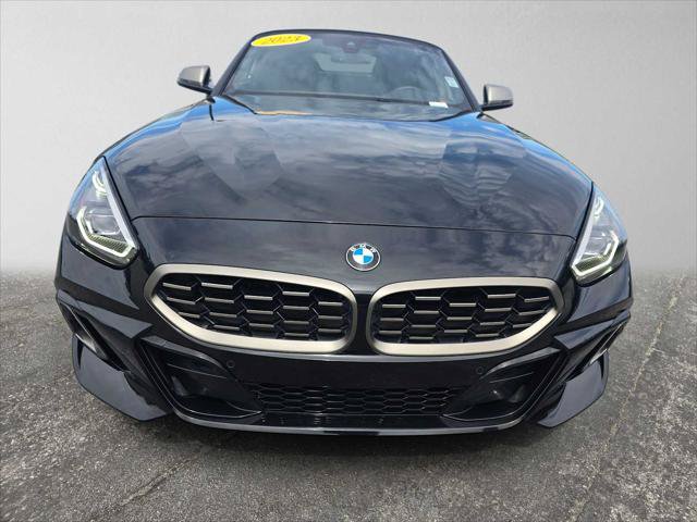 Used 2023 BMW Z4 M40i w/ Premium Package RWD image 8