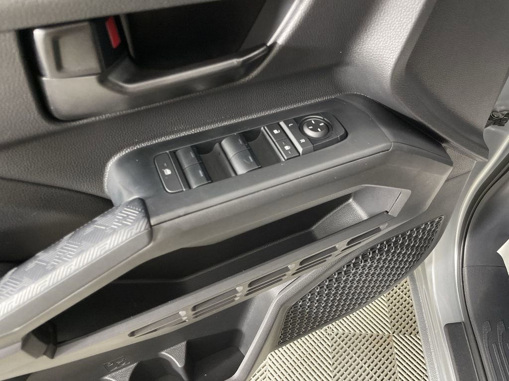 Used 2025 Toyota Tacoma SR image 22