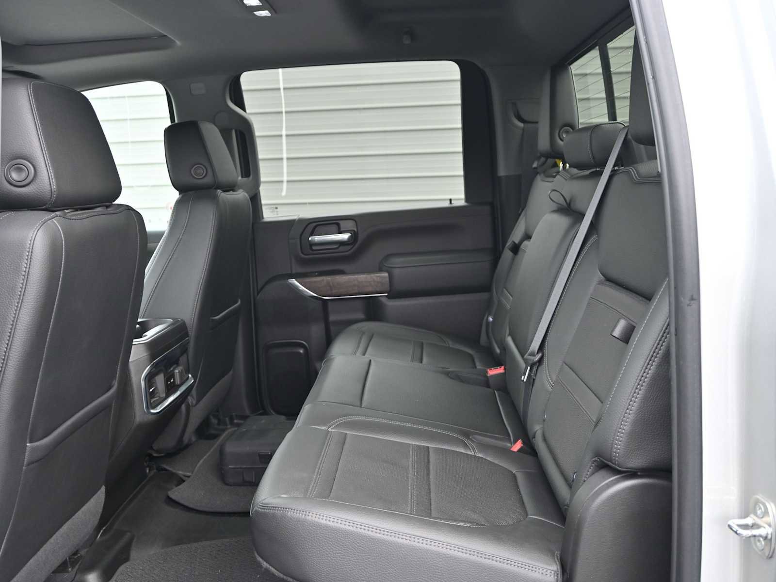 Used 2022 GMC Sierra 3500 Denali w/ Denali Ultimate Package image 36