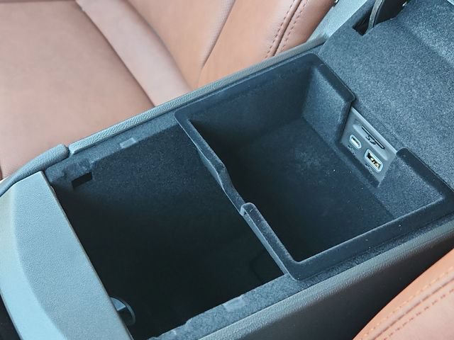 New 2025 Cadillac XT5 Sportv w/ Technology Package AWD/4WD image 19