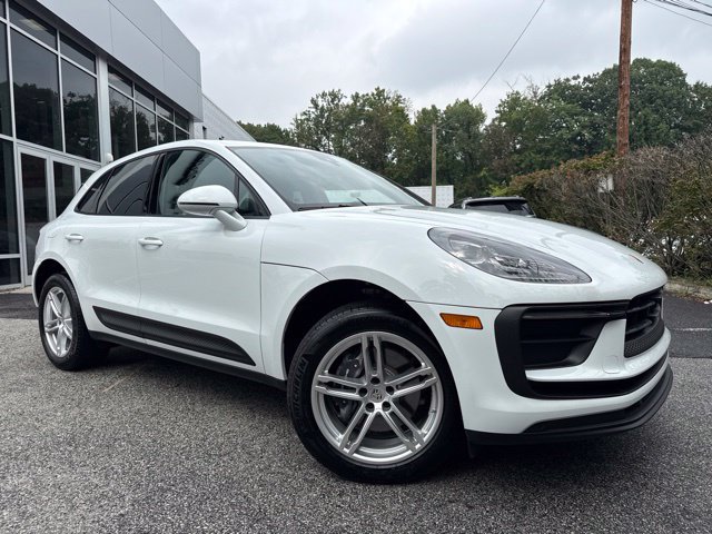 Used 2025 Porsche Macan AWD/4WD 360° Tour