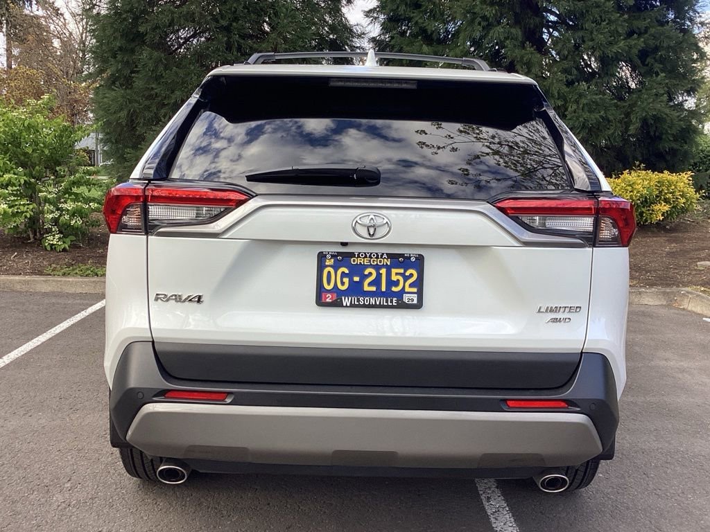 Used 2025 Toyota RAV4 Limited w/ Advanced Technology Package image 23