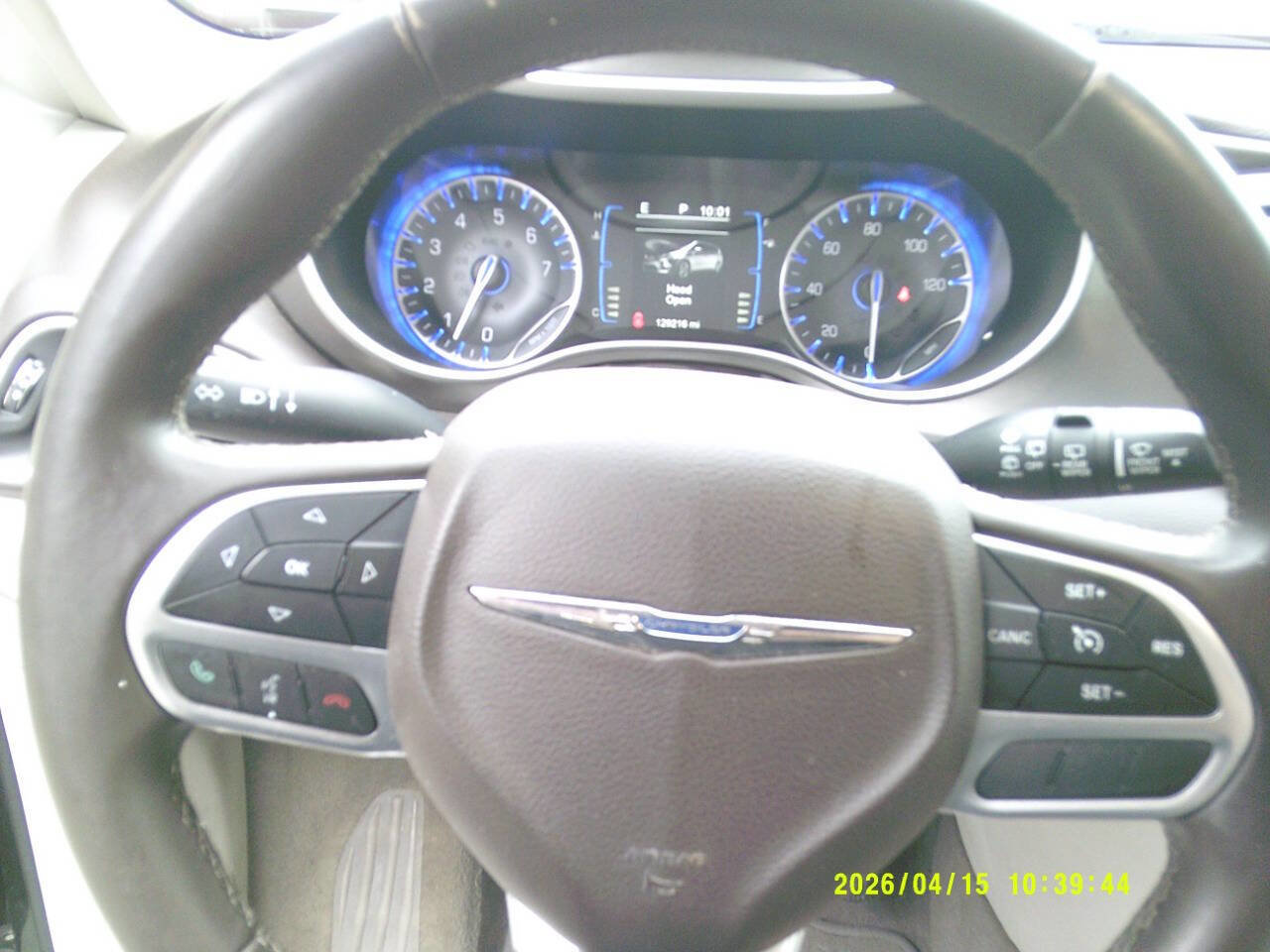 Used 2017 Chrysler Pacifica Touring-L FWD image 8