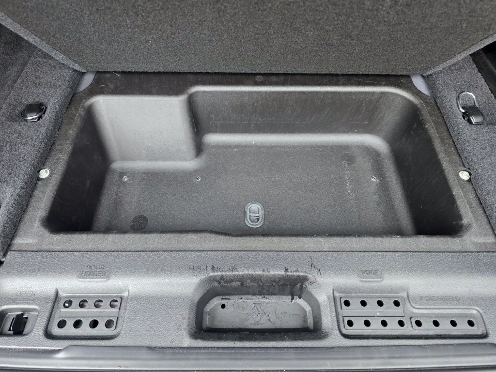 Used 2026 Jeep Wrangler Unlimited Sahara AWD/4WD image 41