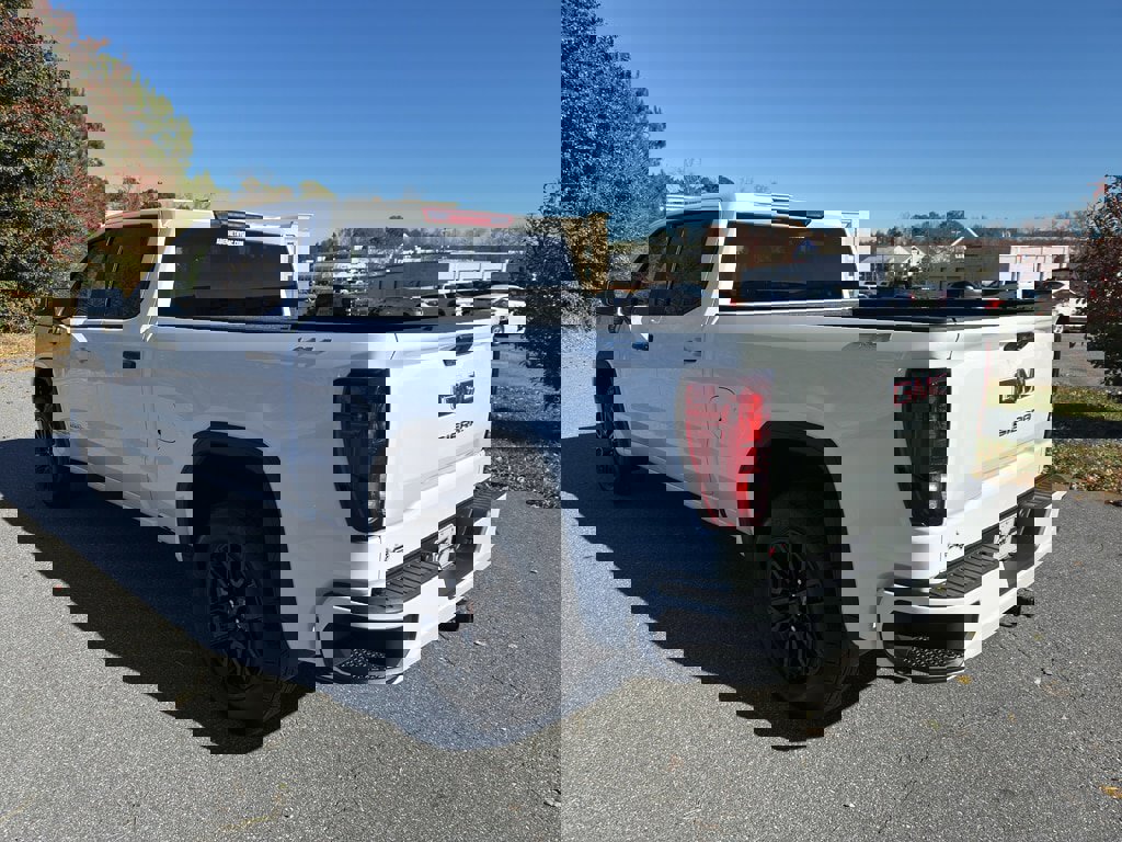 New 2026 GMC Sierra 1500 Pro w/ Graphite Edition image 4