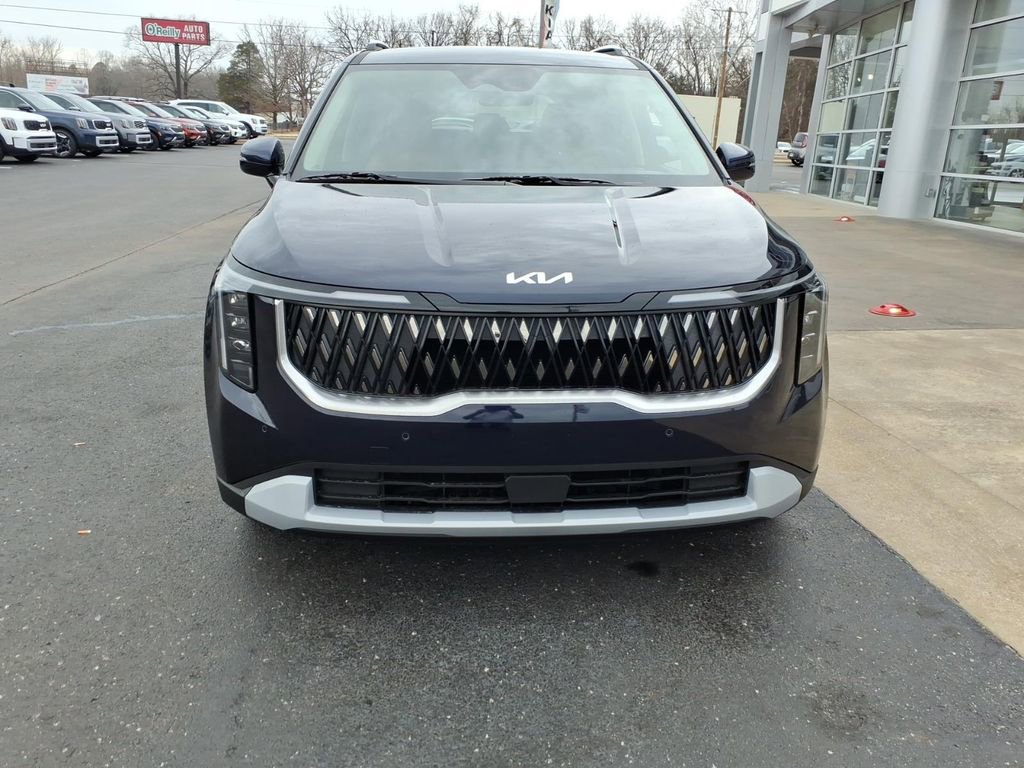 New 2026 Kia Carnival EX image 3