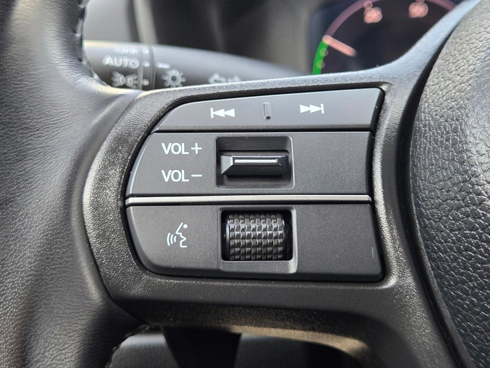 Used 2025 Honda Accord Sport image 27