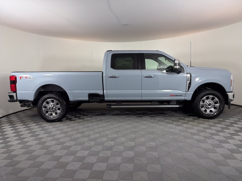 New 2026 Ford F350 Lariat w/ Lariat Premium Package AWD/4WD image 2
