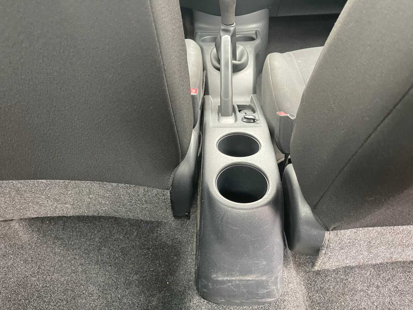 Used 2015 Nissan Versa S FWD image 25