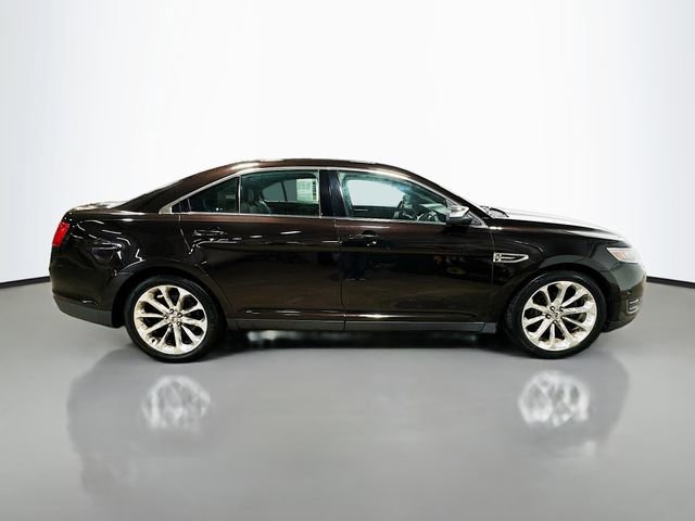 Used 2014 Ford Taurus Limited w/ Equipment Group 301A FWD image 5