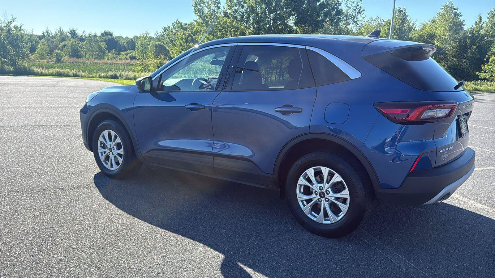Used 2023 Ford Escape Active AWD/4WD image 10