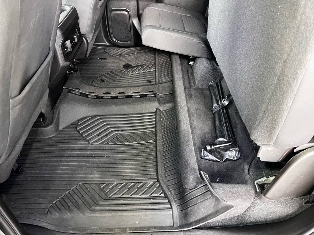 Used 2020 Chevrolet Silverado 1500 LT Trail Boss image 46