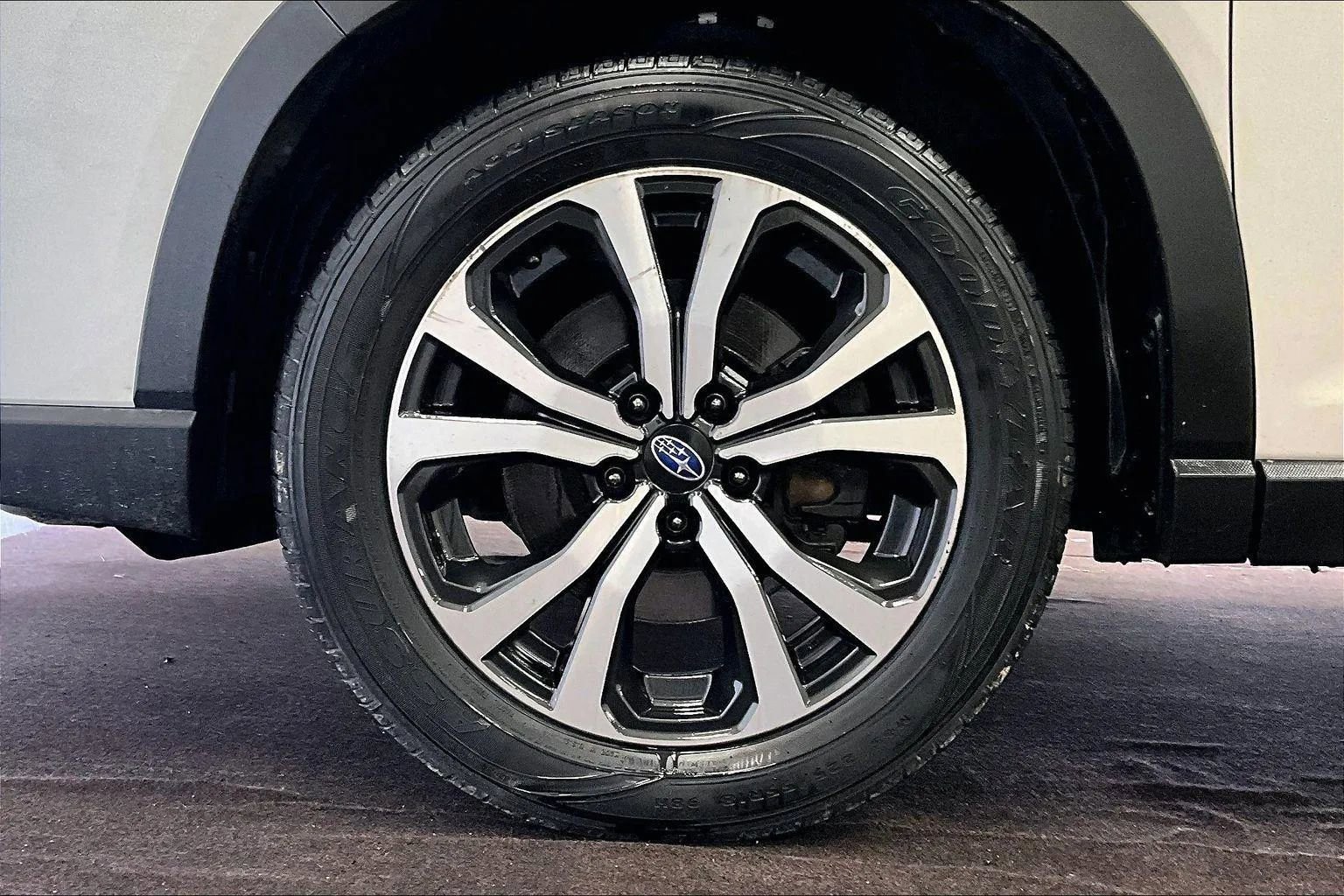 Used 2019 Subaru Forester Limited image 8