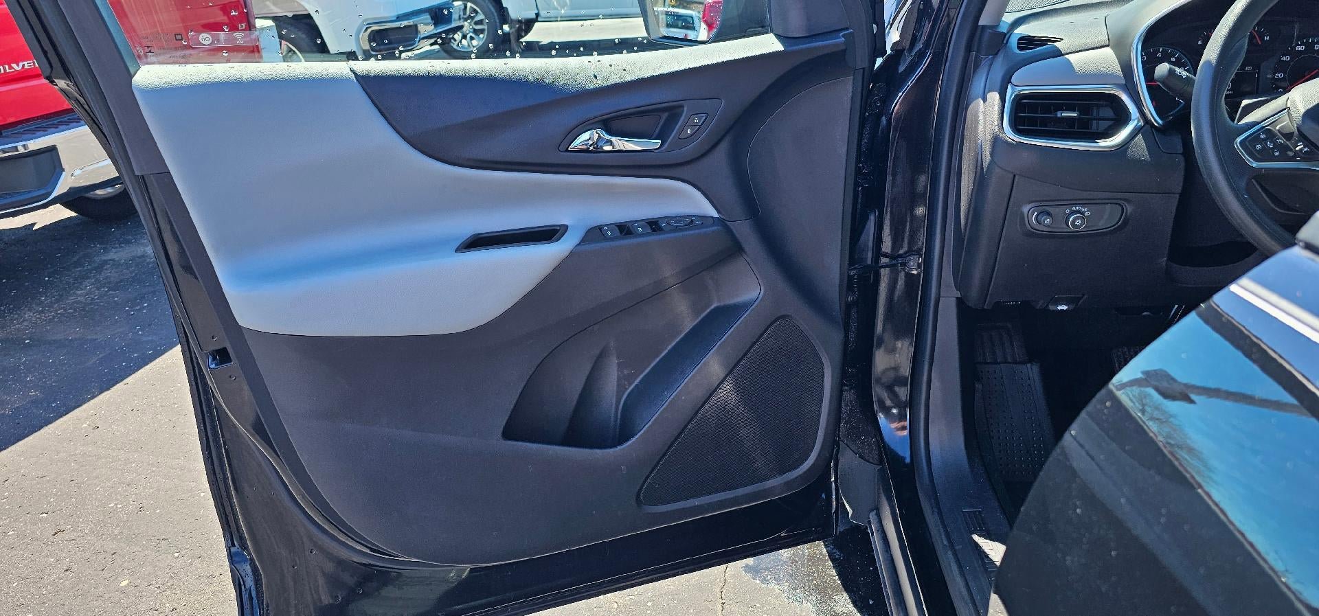 Used 2024 Chevrolet Equinox LS w/ LPO, Floor Liner Package FWD image 9