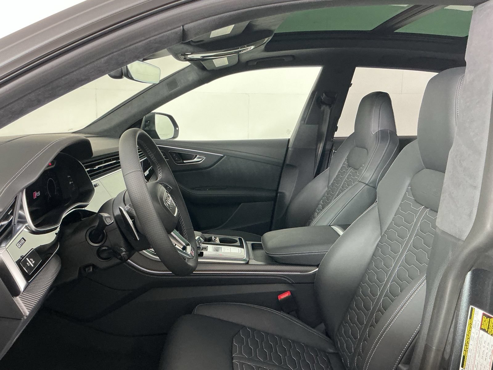 New 2027 Audi RS Q8 performance AWD/4WD image 12