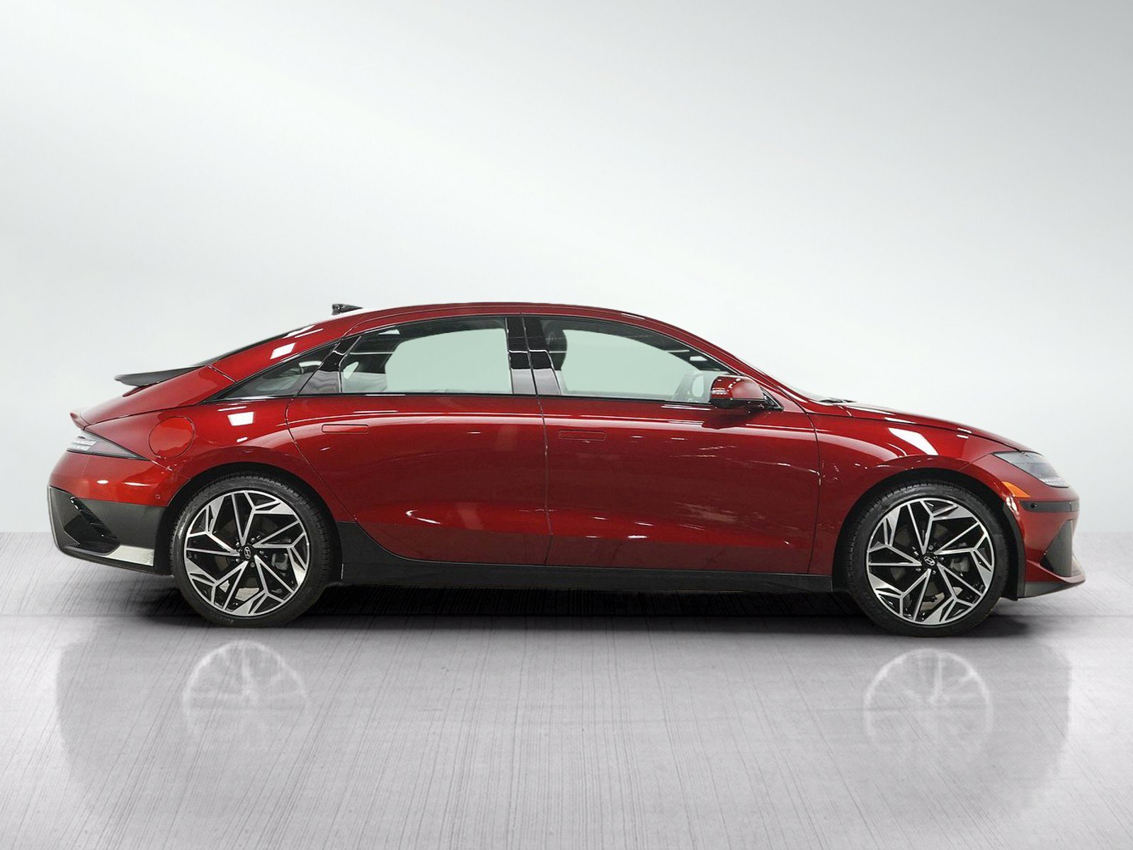 Used 2025 Hyundai Ioniq 6 Limited AWD/4WD image 6