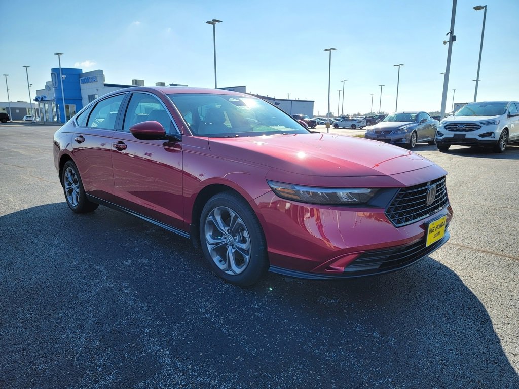 Certified 2024 Honda Accord EX image 5